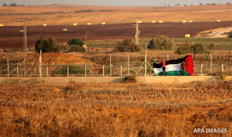 Palestinian protesters clash with Israeli security forces near the border between Israel and Central Gaza Strip east of Bureij on October 17, 2015. At least 40 Palestinians and seven Israelis have died in more than two w...