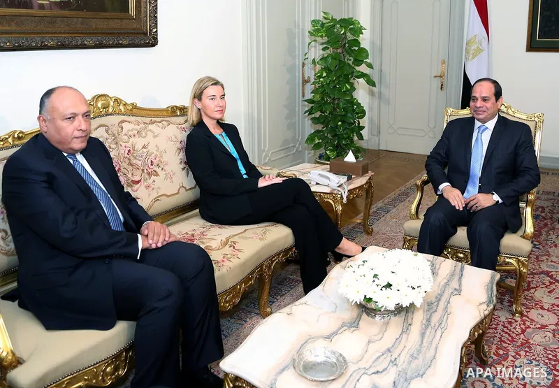 Egyptian President Abdel Fattah el-sisi meets with European Union foreign policy chief Federica Mogherini in Cairo, November 3, 2015. Photo by Egyptian President Office