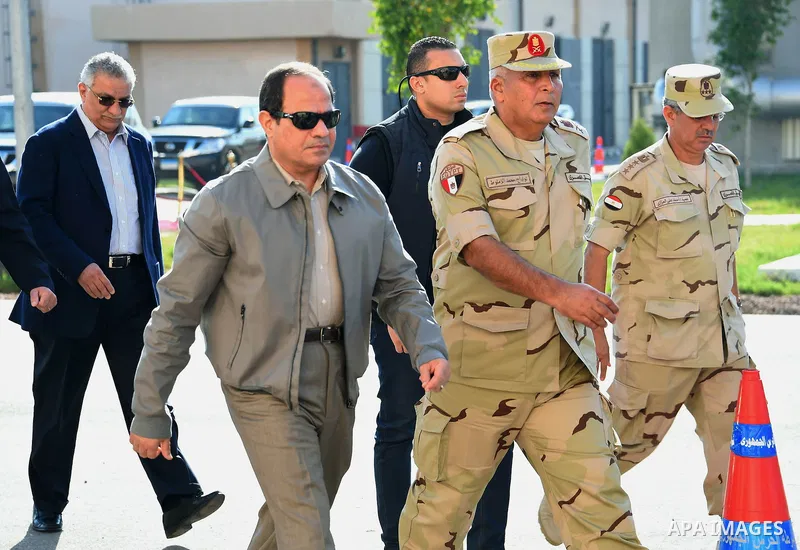 Egyptian President Abdel Fattah al-Sisi inspects the sewage plant in Alexandria on November 8, 2015. Photo by Egyptian President Office