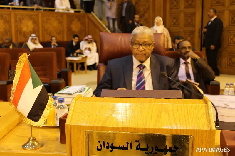 Arab Justice ministers attend a meeting at the Arab League headquarter, in Cairo on November 19, 2015. The Arab Justice Minister' Executive Bureau held its 57th meeting on Wednesday in Cairo to discuss means of combating...
