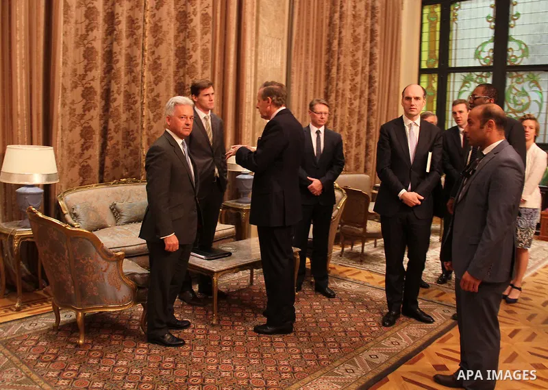 Members of Egypt's Parliament receives a delegation of British, in Cairo, Egypt, Jan. 16, 2016. Photo by Amr Sayed