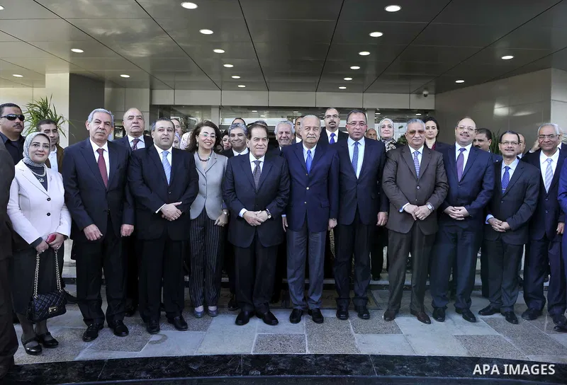 Egyptian Prime Minister, Ismail Sharif, visits the Ministry of Planning, in Cairo, Egypt, o January 16, 2016. Photo by Stringer