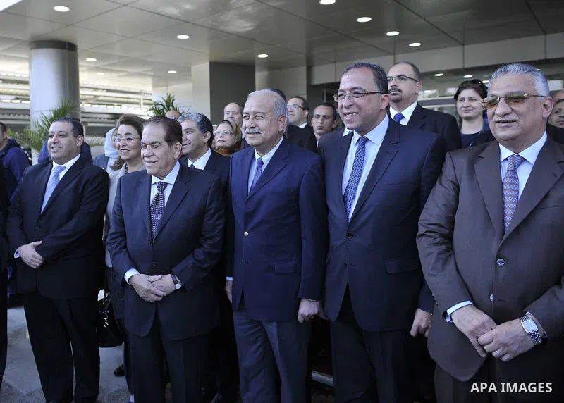 Egyptian Prime Minister, Ismail Sharif, visits the Ministry of Planning, in Cairo, Egypt, o January 16, 2016. Photo by Stringer
