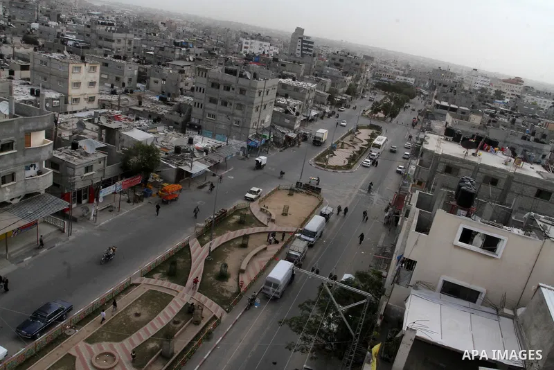 A general view show the Rafah city in the southern Gaza strip, on january 19, 2016. Photo by Abed Rahim Khatib