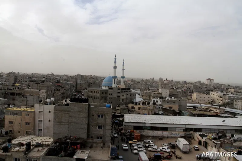 A general view show the Rafah city in the southern Gaza strip, on january 19, 2016. Photo by Abed Rahim Khatib