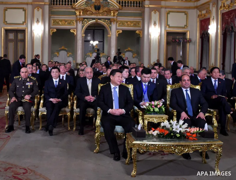 Egyptian President Abdel Fattah al-Sisi meets with Chinese President Xi Jinping, in Cairo, Egypt, January 20, 2016. Xi Jinping arrived in Cairo Wednesday for a state visit to Egypt, the second leg of his three-nation Mid...