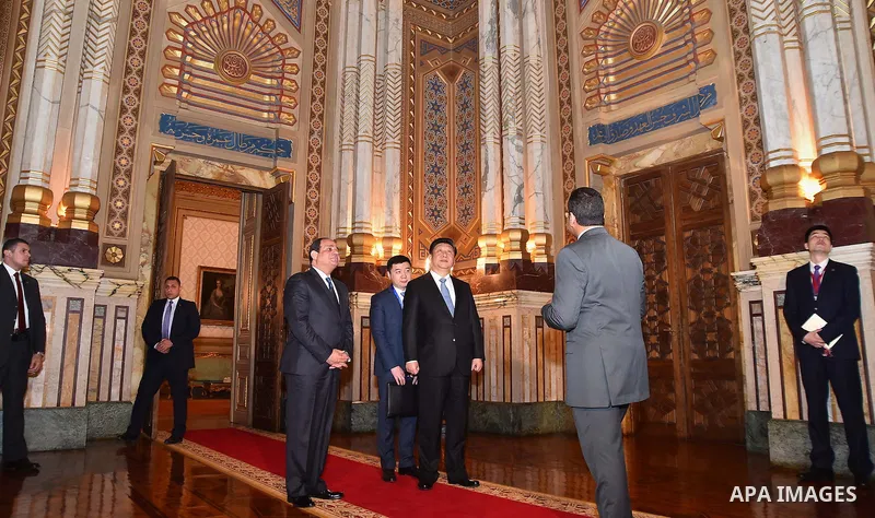 Egyptian President Abdel Fattah al-Sisi meets with Chinese President Xi Jinping, in Cairo, Egypt, January 20, 2016. Xi Jinping arrived in Cairo Wednesday for a state visit to Egypt, the second leg of his three-nation Mid...