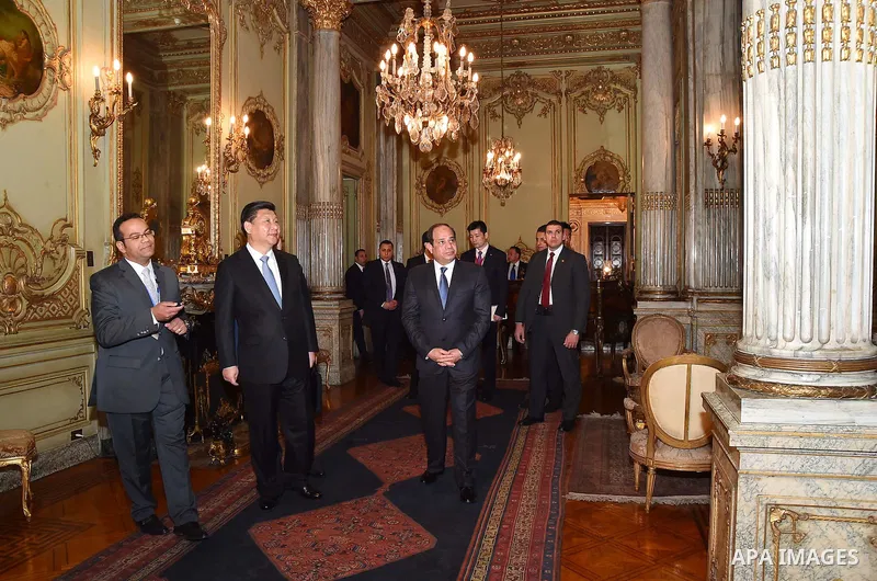 Egyptian President Abdel Fattah al-Sisi meets with Chinese President Xi Jinping, in Cairo, Egypt, January 20, 2016. Xi Jinping arrived in Cairo Wednesday for a state visit to Egypt, the second leg of his three-nation Mid...