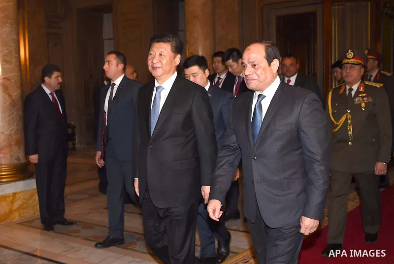 Egyptian President Abdel Fattah al-Sisi meets with Chinese President Xi Jinping, in Cairo, Egypt, January 20, 2016. Xi Jinping arrived in Cairo Wednesday for a state visit to Egypt, the second leg of his three-nation Mid...