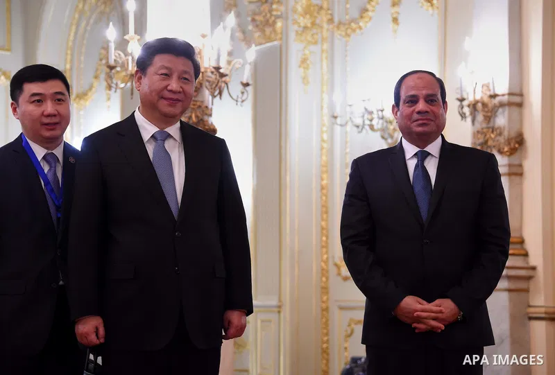Egyptian President Abdel Fattah al-Sisi meets with Chinese President Xi Jinping, in Cairo, Egypt, January 20, 2016. Xi Jinping arrived in Cairo Wednesday for a state visit to Egypt, the second leg of his three-nation Mid...