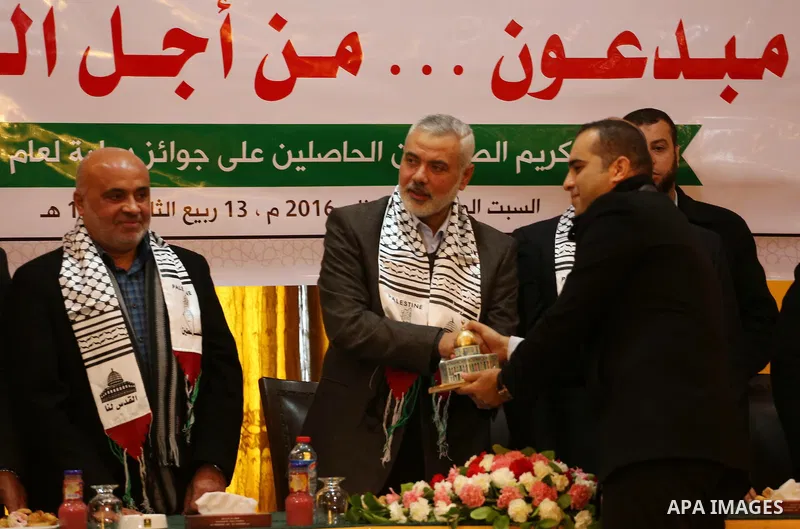 Senior Hamas leader Ismail Haniyeh speaks during a ceremony to honor the journalists, in Gaza city on January 23, 2016. Photo by Mohammed Asad
