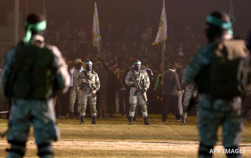 Palestinian members of the Ezzedine al-Qassam Brigades, the armed wing of the Hamas movement, take part in a gathering on January 31, 2016 in Gaza city to pay tribute to their fellow militants who died after a tunnel col...