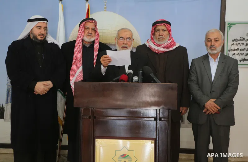 Deputy of the Legislative Council, Ahmed Bahar, speaks during a press conference in Gaza city, on February 2, 2016. Photo by Mohammed Asad