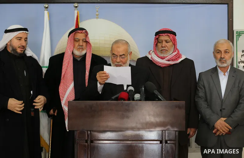 Deputy of the Legislative Council, Ahmed Bahar, speaks during a press conference in Gaza city, on February 2, 2016. Photo by Mohammed Asad