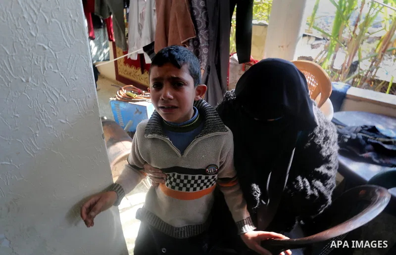 Relatives of Palestinian Hamas militant Ahmed al-Zahar, who was killed when a tunnel collapse on Tuesday, mourn during his funeral in the village of Al-Moghraga near central Gaza Strip, February 3, 2016. The collapse of...