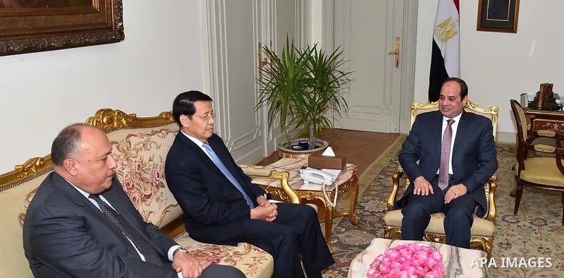 Egyptian President Abdel Fattah al-Sisi meets with Special envoy of the President of the Republic of Indonesia in Cairo, Egypt, on Feb. 17, 2016. Photo by Egyptian President Office