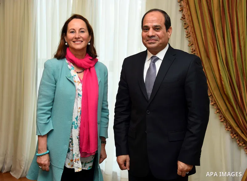 Egyptian President Abdel Fattah al-Sisi meets with Sajuln Royal, Minister of environment and energy of the republic French in Cairo, Egypt, on Feb. 23, 2016. Photo by Egyptian President Office