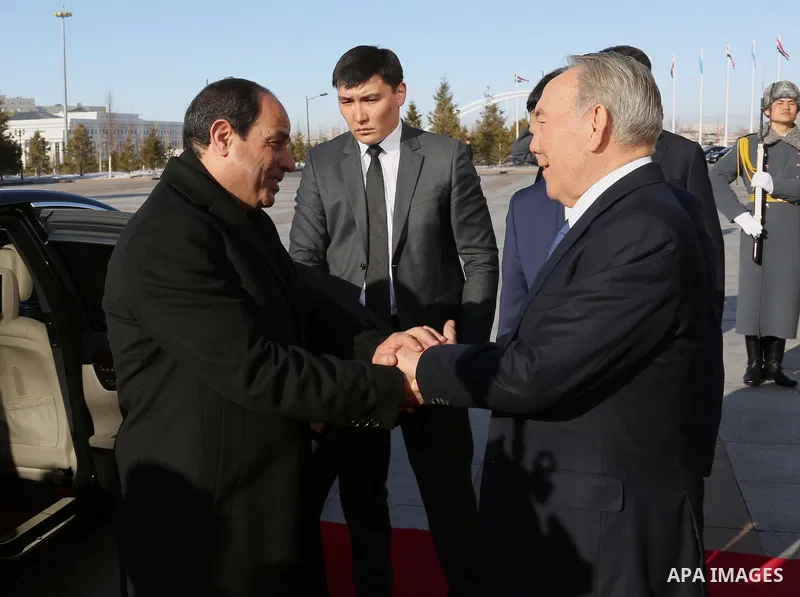 Kazakh President Nursulan Nazarbayev welcomes his Egyptian counterpart Abdel Fattah al-Sisi during their meeting in Astana on February 26, 2016. Photo by Egyptian President Office
