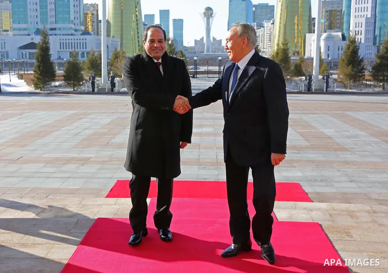 Kazakh President Nursulan Nazarbayev welcomes his Egyptian counterpart Abdel Fattah al-Sisi during their meeting in Astana on February 26, 2016. Photo by Egyptian President Office