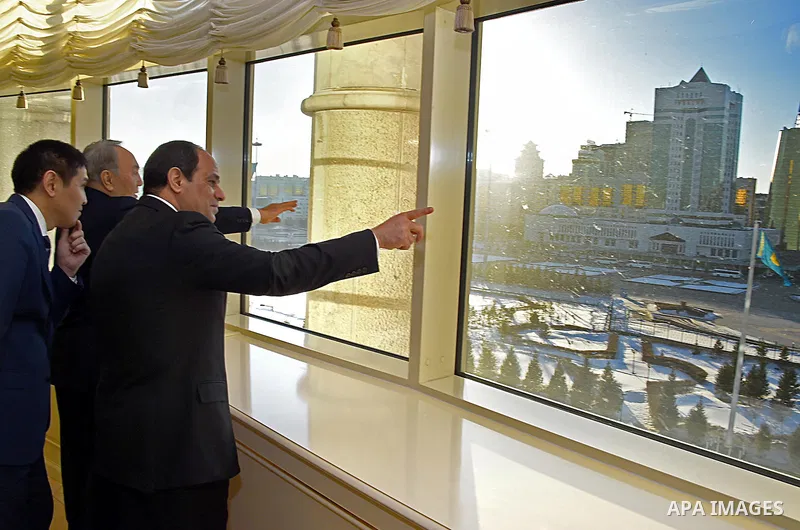 Kazakh President Nursulan Nazarbayev welcomes his Egyptian counterpart Abdel Fattah al-Sisi during their meeting in Astana on February 26, 2016. Photo by Egyptian President Office