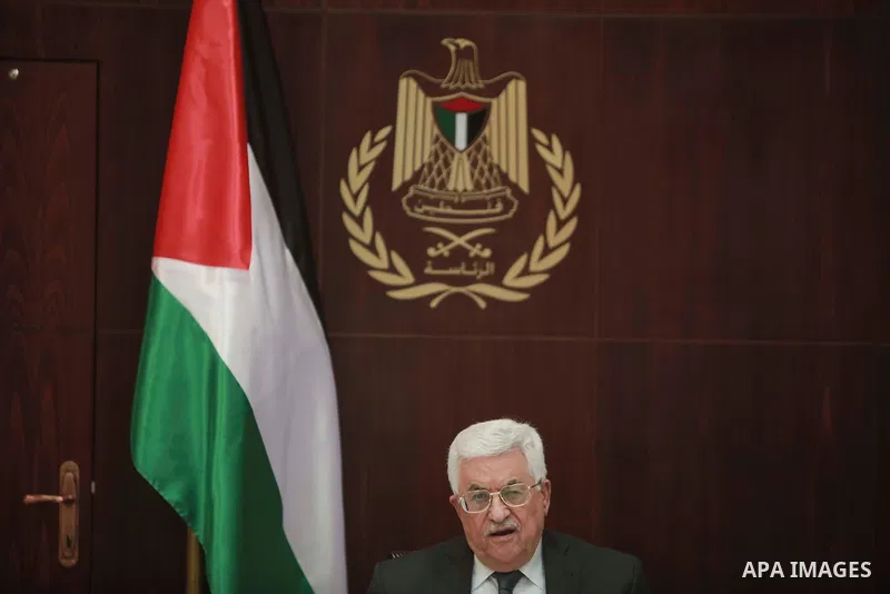 Palestinian presidnet Mahmoud Abbas chairs PLO executive committee in the west bank city of Ramallah on March 1, 2016. (apaimages/Fadi Arouri - POOL)