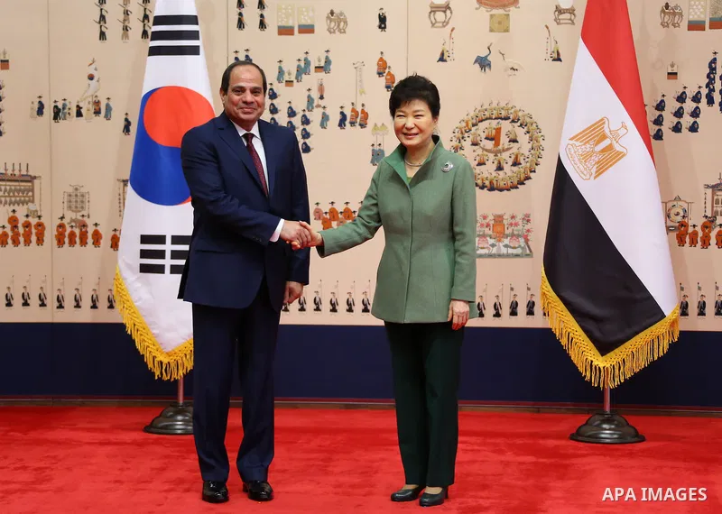 Egypt's President Abdel Fattah al-Sisi meets with South Korean President Park Geun-Hye at the presidential house in Seoul, South Korea, 03 March 2016. Egypt's President Abdel Fattah al-Sisi is in South Korea on a three-d...