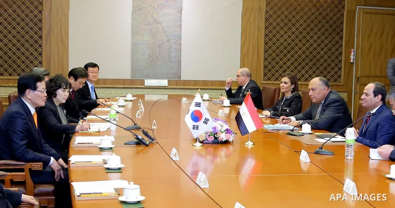 Egyptian President Abdel Fattah al-Sisi meets with Head of Korean Parliament in Seoul, South Korea, 03 March 2016. Egypt's President Abdel Fattah al-Sisi is in South Korea on a three-day official visit to expand exchange...