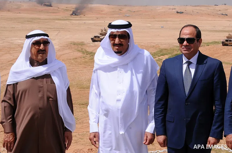 Egyptian President Abdel Fattah al-Sisi attend watches military exercises code named North Thunder with Saudi King Salman in Hafr Al-Baten, Saudi Arabia on March 10, 2016. Photo by Egyptian President Office
