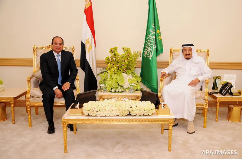 Egyptian President Abdel Fattah al-Sisi meets with Saudi King Salman in Hafr Al-Baten, Saudi Arabia on March 10, 2016. Photo by Egyptian President Office