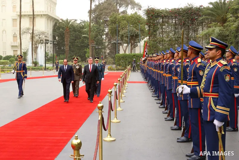 Egypt's President Abdel Fattah al-Sisi meets with Macedonian President Gjorge Ivanov, in Cairo on March 13, 2016. Photo by Egyptian President Office