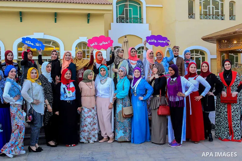 Egyptian girls take part in a competition hijab queen, in Cairo, on March 19, 2016. Photo by Amr Sayed