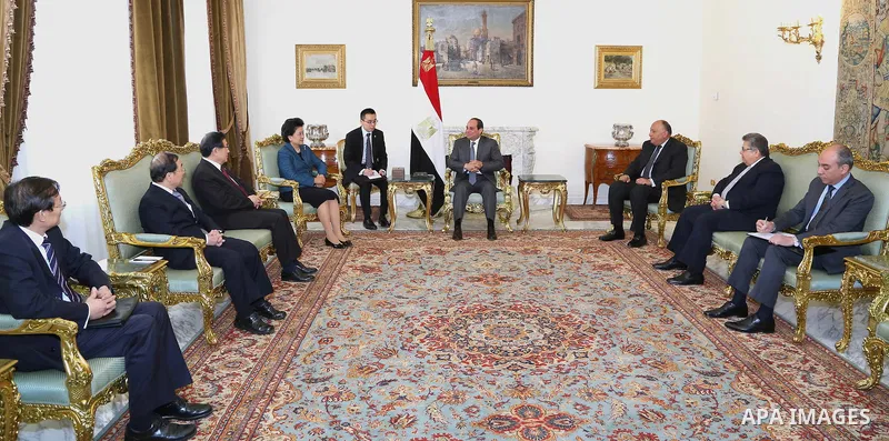 Egyptian President Abdel Fattah al-Sisi meets with Chinese Vice Premier Liu Yandong in Cairo, capital of Egypt, March 27, 2016. Photo by Egyptian President Office