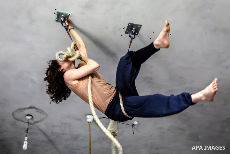 An Italian delegation train Palestinian youths at a Palestinian Circus School in Beit Lahiya in the north of the Gaza strip on March 27, 2016. Photo by Nidal Alwaheidi