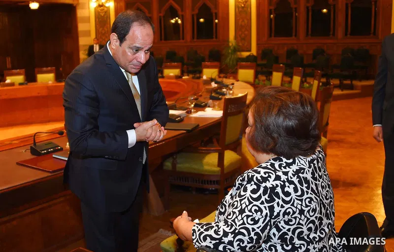 Egyptian President Abdel-Fattah al-Sisi meets with Members of the National Council for Women, in Cairo, capital of Egypt, March 28, 2016. Photo by Egyptian President Office