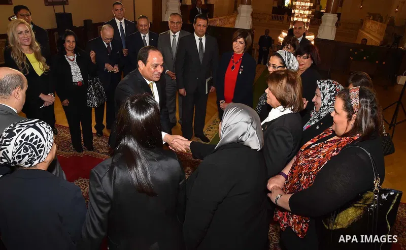 Egyptian President Abdel-Fattah al-Sisi meets with Members of the National Council for Women, in Cairo, capital of Egypt, March 28, 2016. Photo by Egyptian President Office