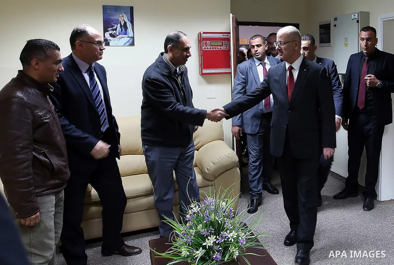 Palestinian Prime Minister, Rami Hamdallah, opens National School of administration, in the West Bank city of Ramallah, on March 30, 2016. Photo by Prime Minister Office