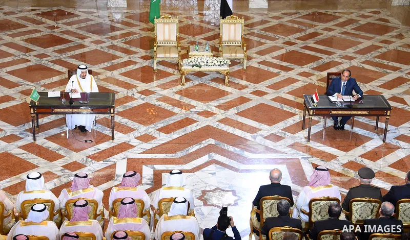 King Salman bin Abdulaziz Al Saud of Saudi Arabiaattends a meeting with the President of Egypt Abdel Fattah el-Sisi at the Egyptian Presidential Palace in Cairo, Egypt on April 8, 2016. Photo by Egyptian President Office