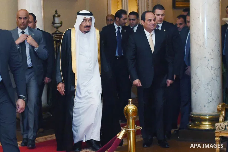 A handout picture released by the Egyptian Presidency on April 10, 2016 shows Egyptian President Abdel Fattah al-Sisi meeting with Saudi King Salman bin Abdulaziz as part of a signing ceremony for bilateral aggrements at...