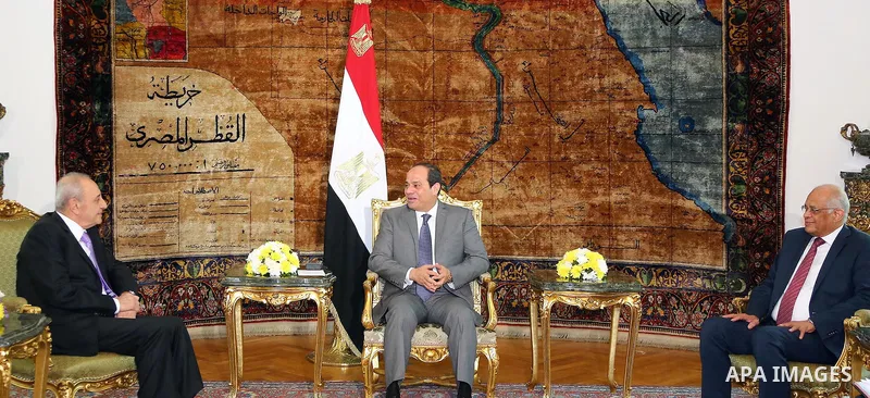 Egyptian President Abdel Fattah al-Sisi meets with Lebanese Parliament Speaker and President of Arab Inter-Parliamentary Union (AIPU) Nabih Berri in Cairo, Egypt, on April 12, 2016. Photo by Egyptian President Office