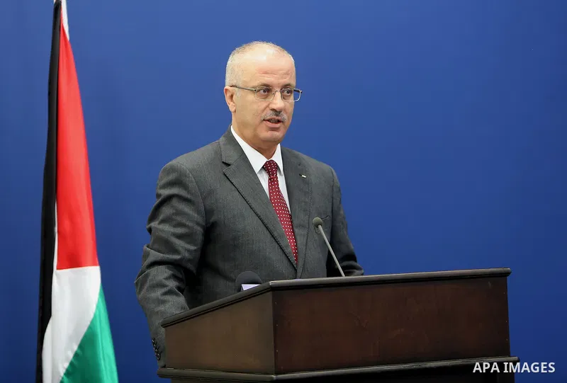 Palestinian prime Minister, Rami Hamdalah, speaks during a press conference on the reconstruction of Gaza strip, in the West bank of Ramallah on April 13, 2016. Photo by Prime Minister Office