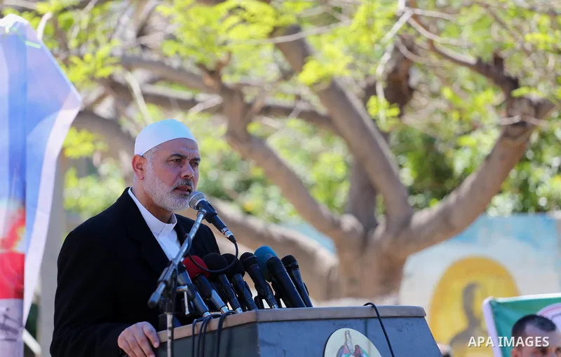 Senior Hamas leader Ismail Haniyeh, gives a speech during the Friday prayers in front of Red cross office in Gaza city on April 15, 2016. Photo by Mohammed Asad