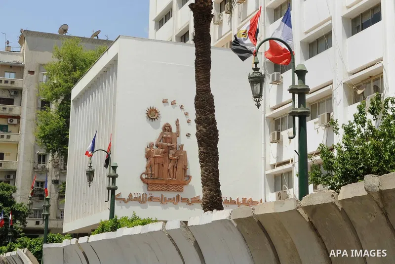 A picture shows Egyptian and French flags welcoming French President Francois Hollande to the country, Cairo, Egypt, April 17, 2016. Photo by Amr Sayed