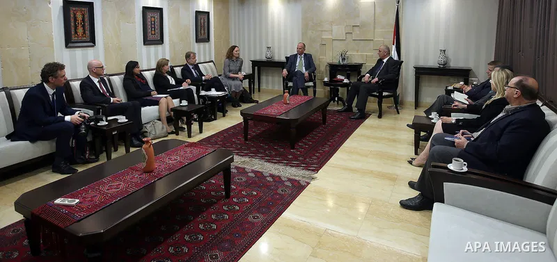Palestinian Prime Minister, Rami Hamdallah, meets with the representative of Norway to the Palestine Hans Jacob, in the West Bank city of Ramallah, on April 28, 2016. Photo by Prime Minister Office