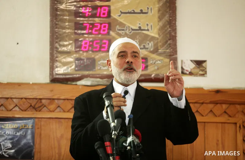 Palestinian Islamist movement Hamas' chief, Ismail Haniya gives a speech at a mosque during the Friday prayer on May 6, 2016 in Deir al-Balah, in the center of the Gaza Strip. Photo by Ashraf Amra