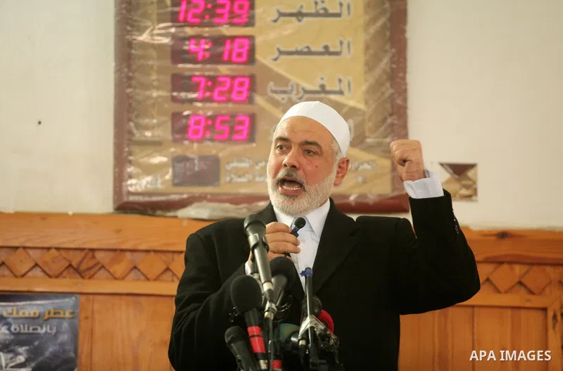 Palestinian Islamist movement Hamas' chief, Ismail Haniya gives a speech at a mosque during the Friday prayer on May 6, 2016 in Deir al-Balah, in the center of the Gaza Strip. Photo by Ashraf Amra