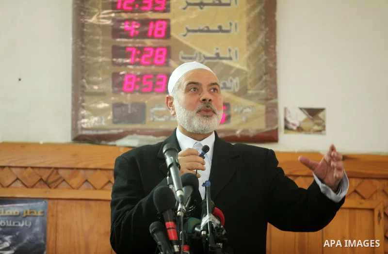 Palestinian Islamist movement Hamas' chief, Ismail Haniya gives a speech at a mosque during the Friday prayer on May 6, 2016 in Deir al-Balah, in the center of the Gaza Strip. Photo by Ashraf Amra