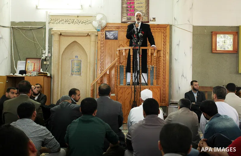 Palestinian Islamist movement Hamas' chief, Ismail Haniya gives a speech at a mosque during the Friday prayer on May 6, 2016 in Deir al-Balah, in the center of the Gaza Strip. Photo by Ashraf Amra