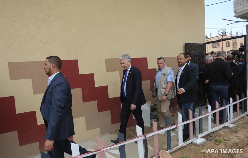 Belgian Foreign Minister Didier Reynders visits the eastern Gaza City Shujaiya neighbourhood which was destroyed during the 50-day war between Israel and Hamas militants in the summer of 2014, during an official visit in...