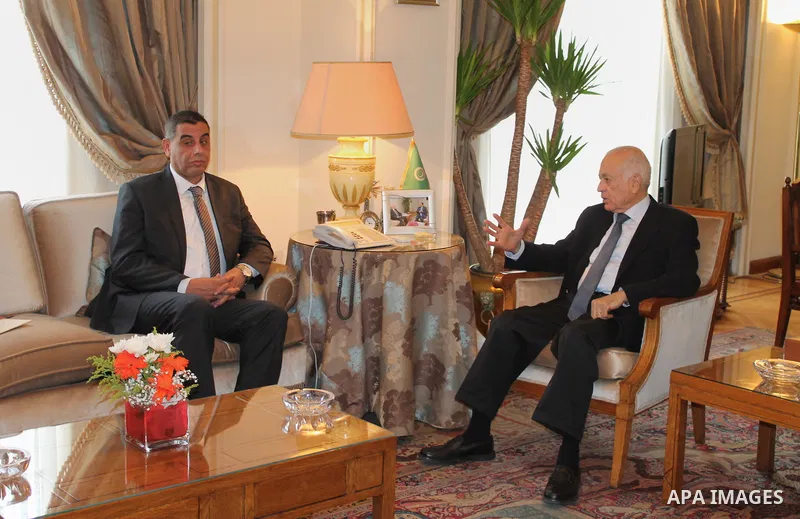 Secretary-General of the Arab League, Nabil Elaraby medets with deputy Prime Minister of Libya Ali Al-qotairan, in Cairo on May 15, 2016. Photo by Stringer