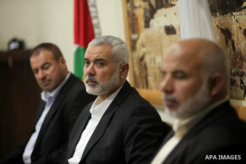 Senior Hamas leader Ismail Haniyeh, attends a meeting with Gaza Strip's notables in Gaza city, on May 17, 2016. Photo by Ashraf Amra